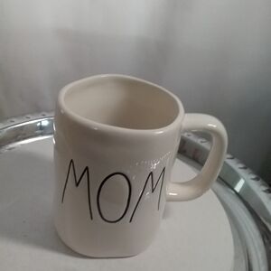 Rae Dunn Mom Coffee Tea Mug